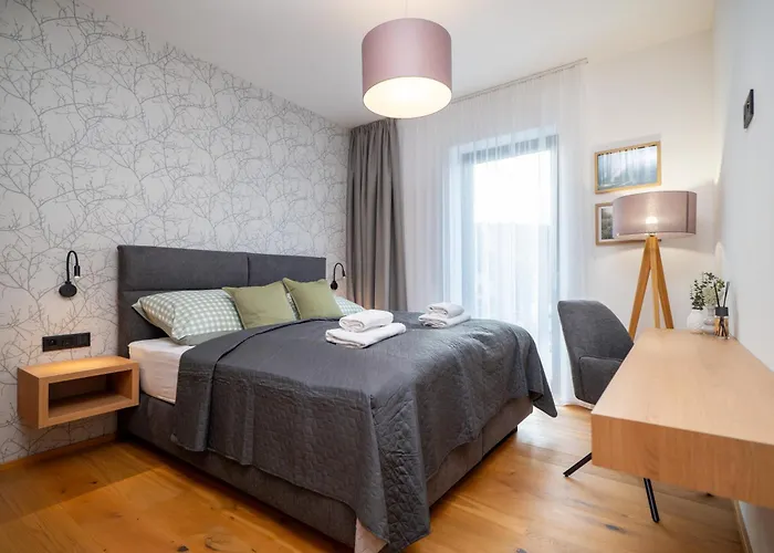 Horizont * Лоучна-под-Клиновцем